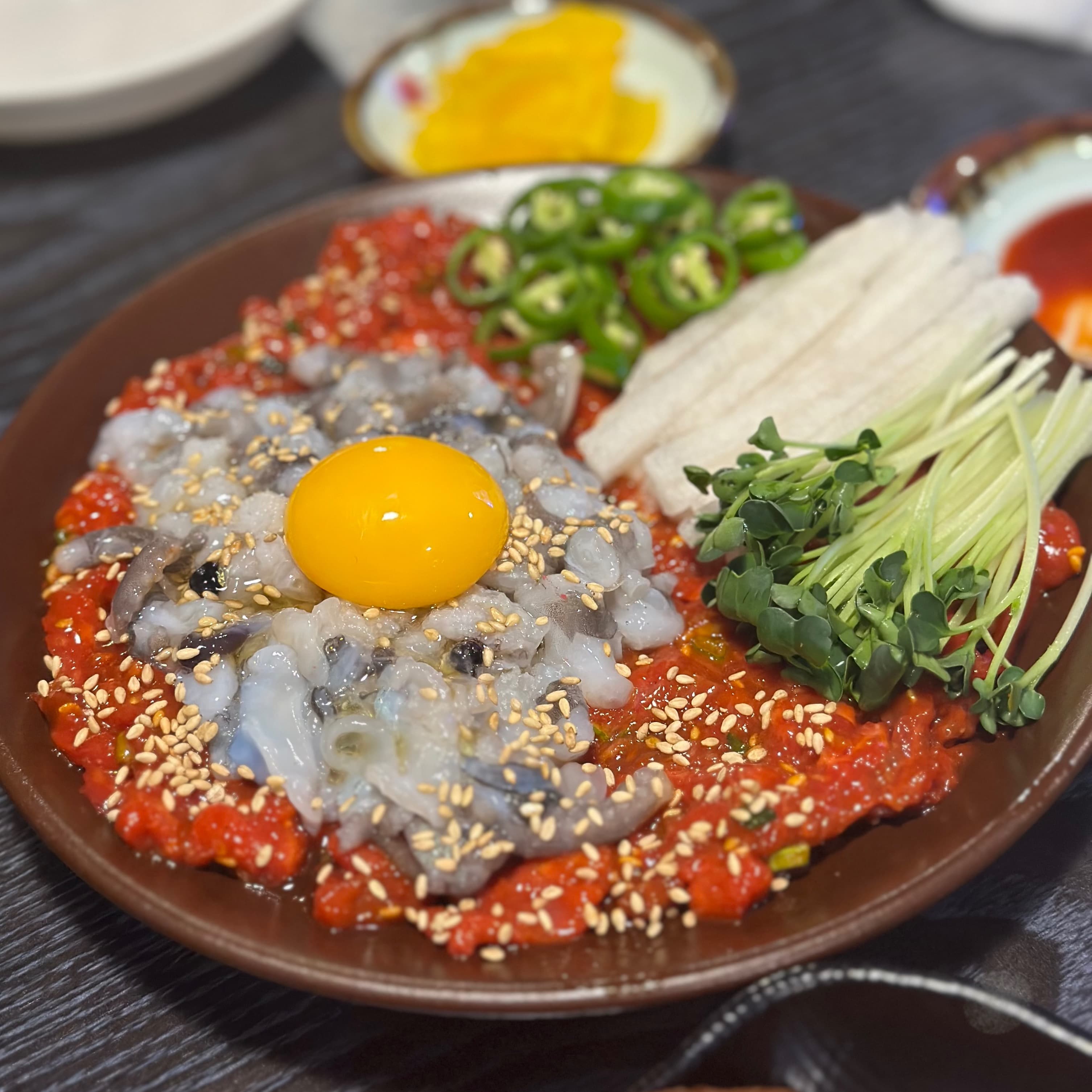 사진을 맛있게 찍는법을 연구하는연구원 1