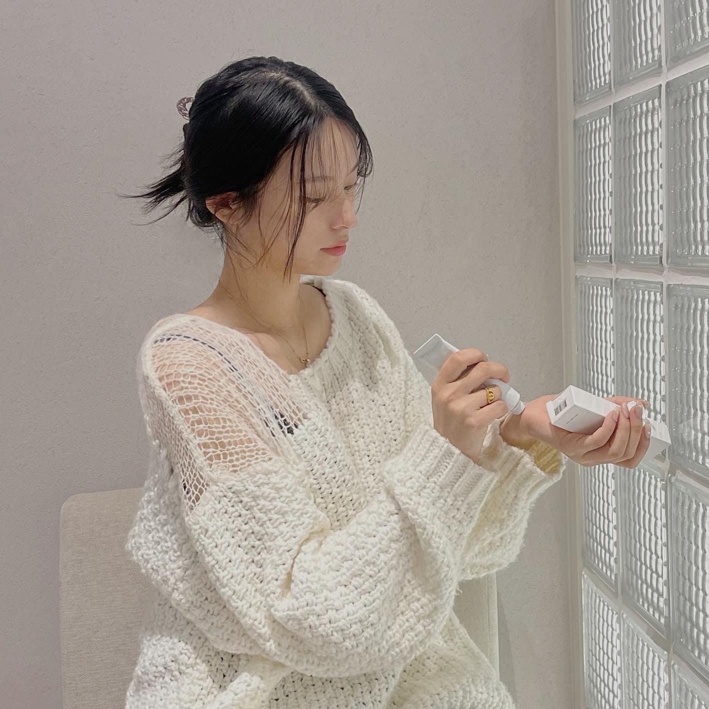 뷰티/패션/인테리어/가게 리뷰를 전문으로 하는 모델/리뷰어 입니다🤍 1