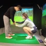 운동 관련 개인레슨을 받은 뒤 영상 촬영하여 강사 / 학원 홍보
