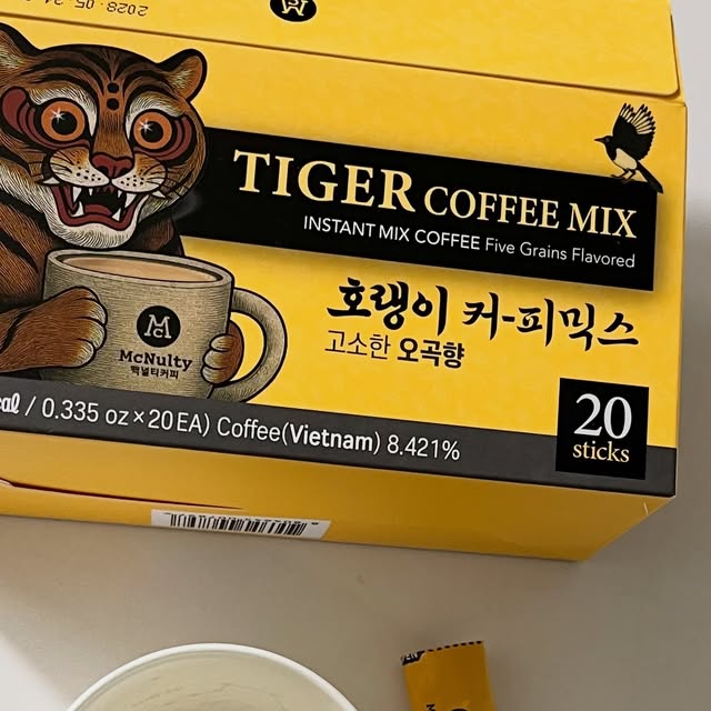 [한국맥널티] 맥널티 호랭이커피 오곡향 커피믹스