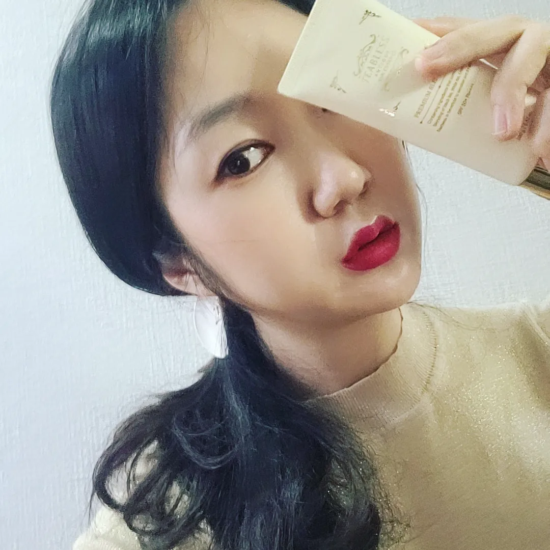 마케팅에 활용가능한 리뷰와 콘텐츠를 제공합니다 5